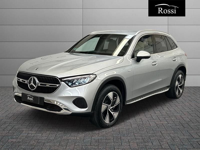 Nuova Mercedes GLC300 197 CV (144 kW) 2025 Nero