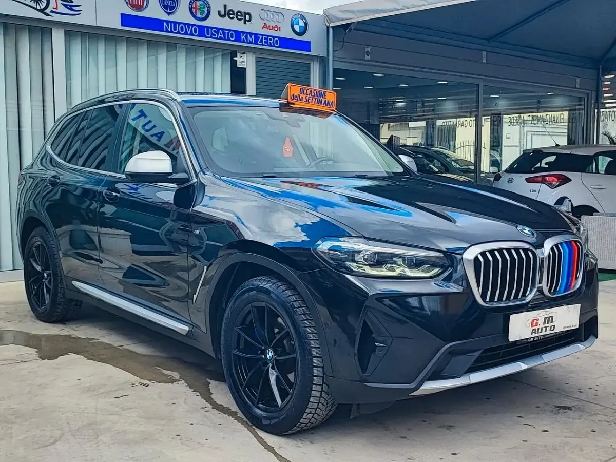 Usata BMW X3 Efficient Dynamics 149 CV (109 kW) 2022 Nero SUV