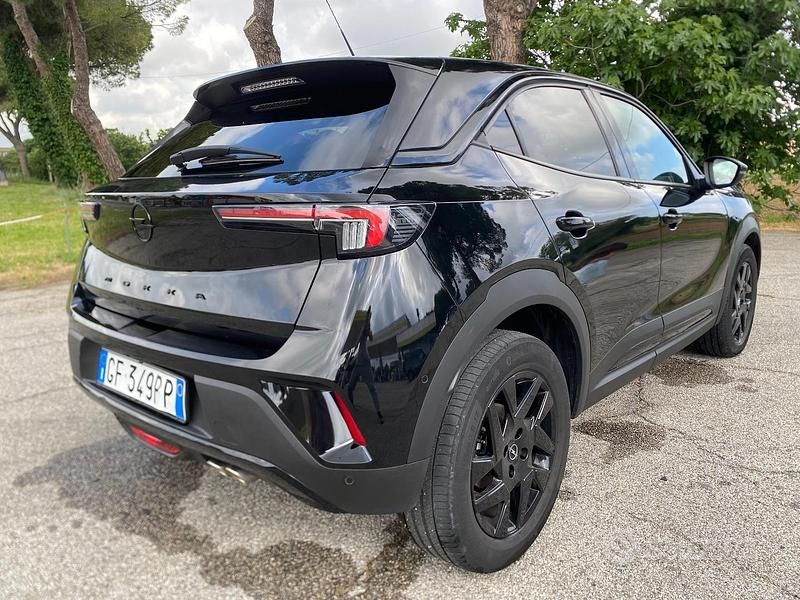 Usata Opel Mokka 130 CV (95 kW) 2021 Nero SUV