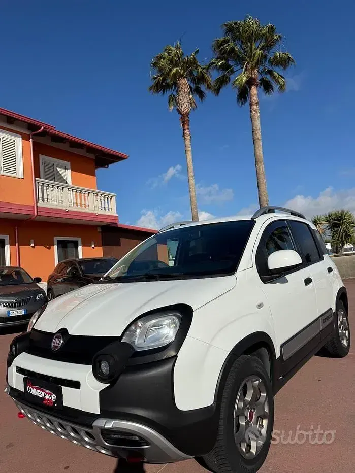 Usata Fiat Panda Cross Cross 80 CV (58 kW) 2015 Bianco Utilitaria