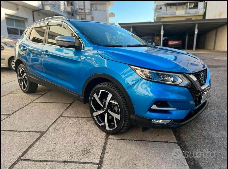 Usata Nissan Qashqai 131 CV (96 kW) 2018 Blu SUV