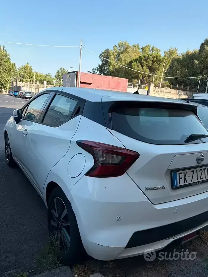 Usata Nissan Micra Acenta 65 CV (47 kW) 2017 Bianco Utilitaria
