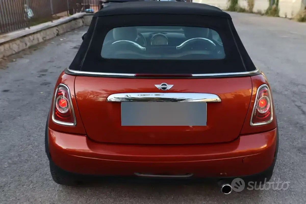 Usata Mini Cooper D Cabriolet 112 CV (82 kW) 2010 Rosso Cabrio