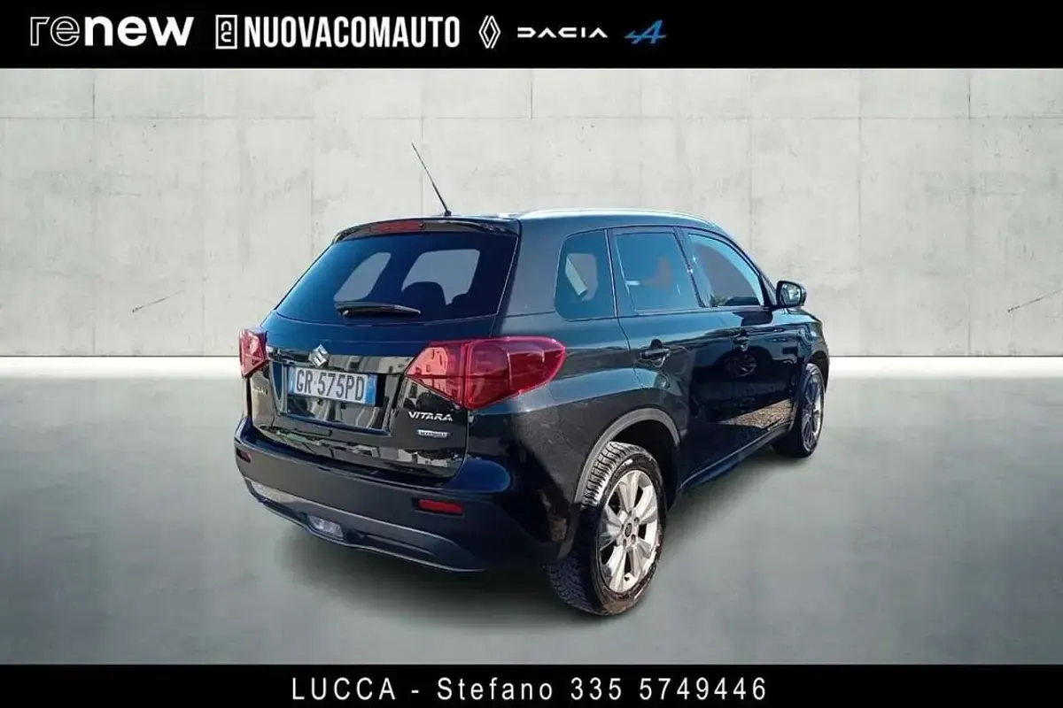 Second-hand Suzuki Vitara Cool 129 CP (94 kW) 2023 Negru SUV