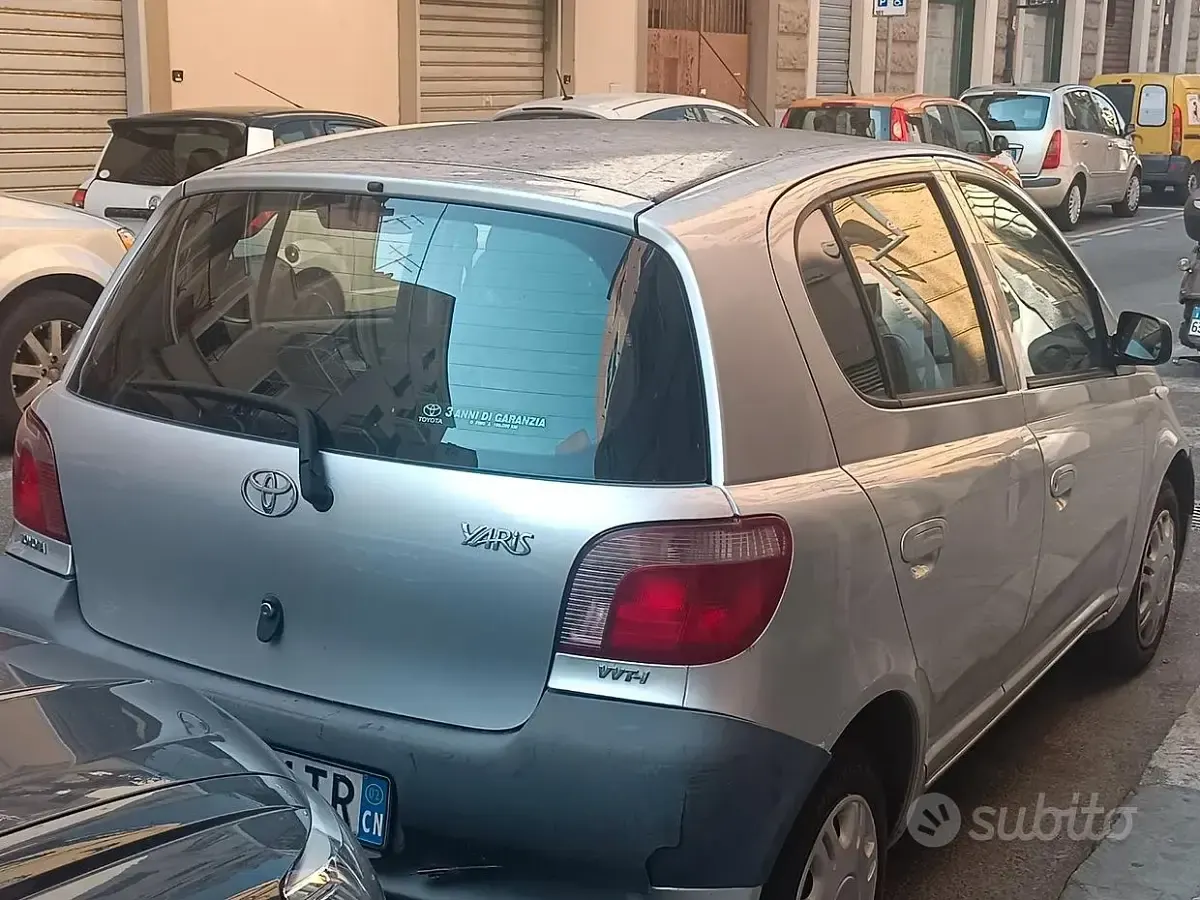 Usata Toyota Yaris 68 CV (50 kW) 2002 Berlina