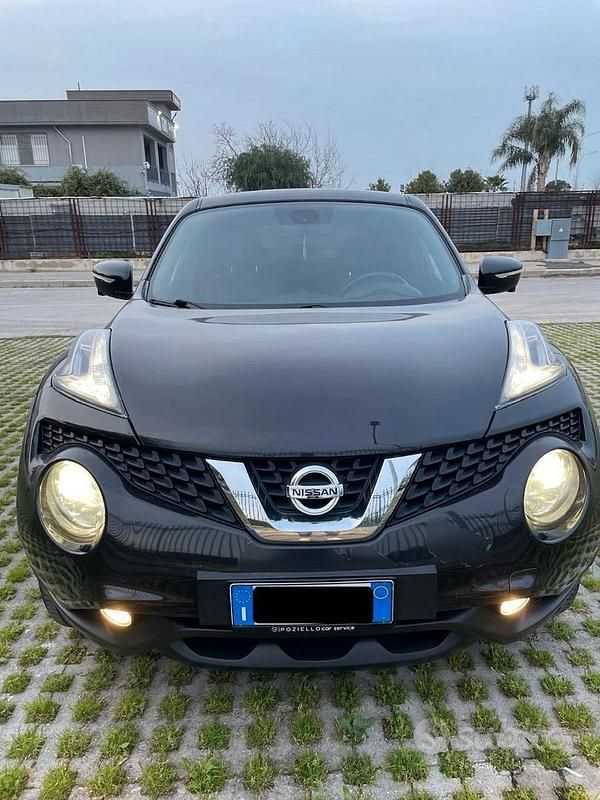 Usata Nissan Juke Tekna 110 CV (80 kW) 2017 Nero SUV