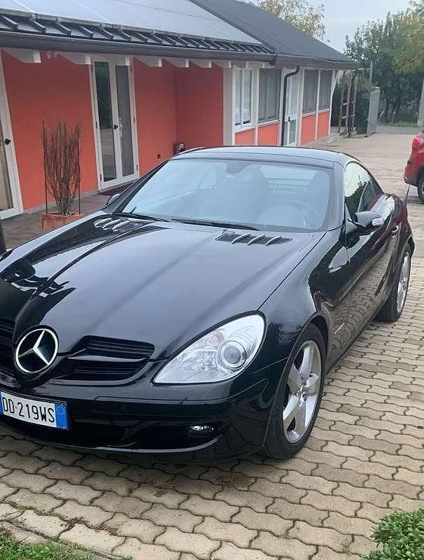Usata Mercedes SLK200 163 CV (119 kW) 2006 Cabrio