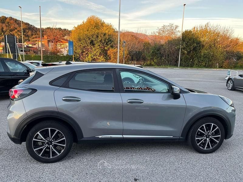 Usata Ford Puma Titanium S 120 CV (88 kW) 2020 Argento SUV