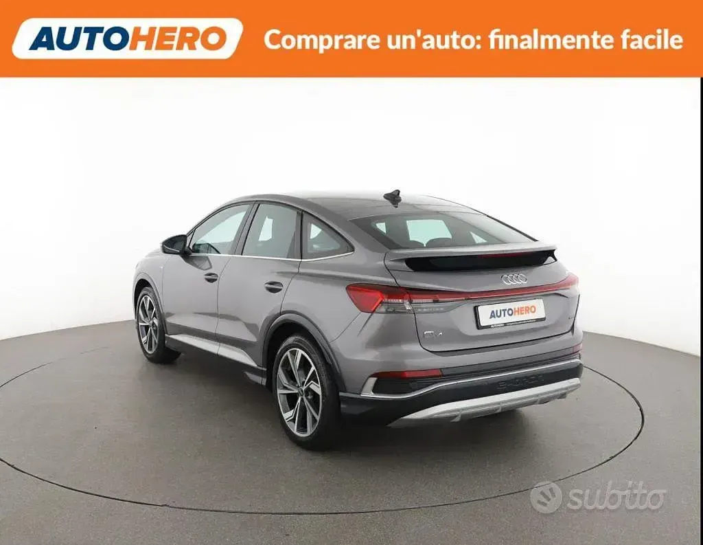 Usata Audi Q4 e-tron 210 kW (286 CV) 2023 Grigio SUV