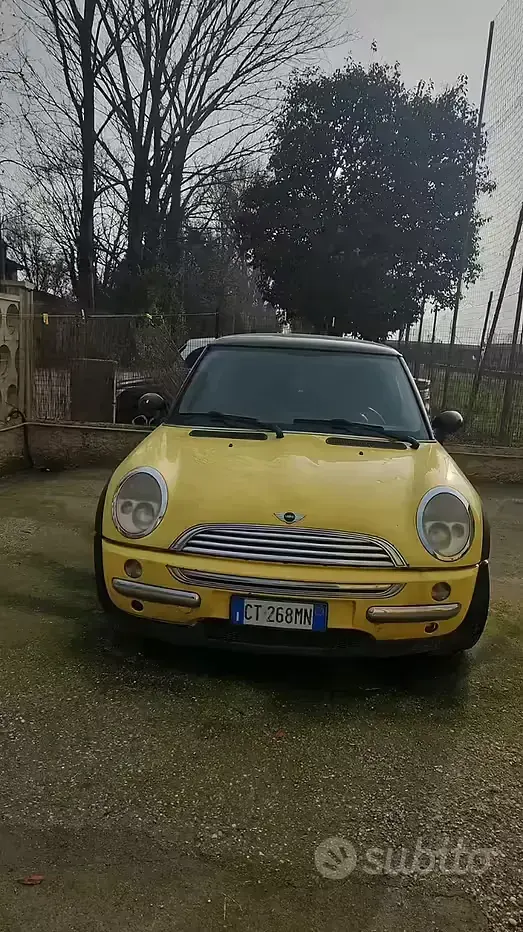Usata Mini Cooper 116 CV (85 kW) 2005 Giallo Utilitaria