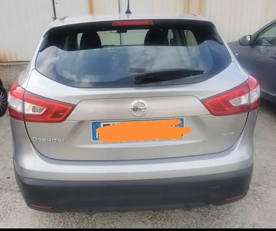 Usata Nissan Qashqai N-Vision 110 CV (80 kW) 2017 SUV