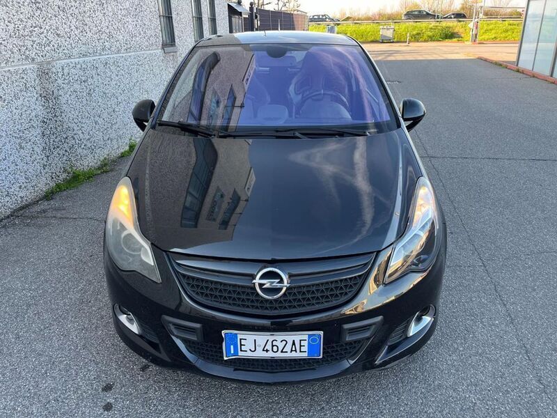 Usato 2012 Opel Corsa 1.6 Benzin 192 CV (4.500 €)