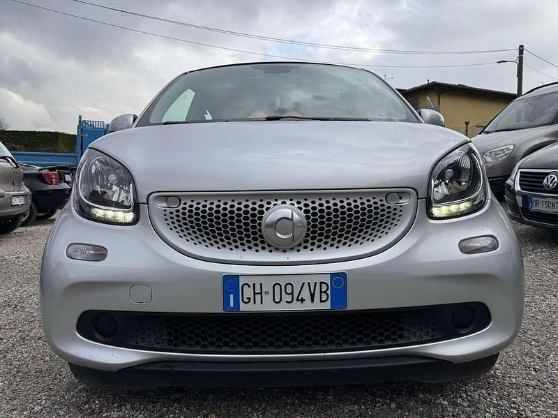 Usata Smart ForFour Passion 71 CV (52 kW) 2015 Other Utilitaria