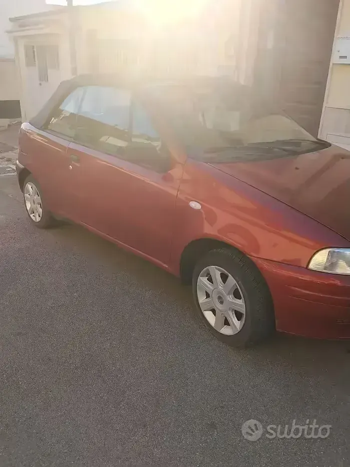 Usata Fiat Punto Cabriolet 60 CV (44 kW) 1996 Rosso Cabrio