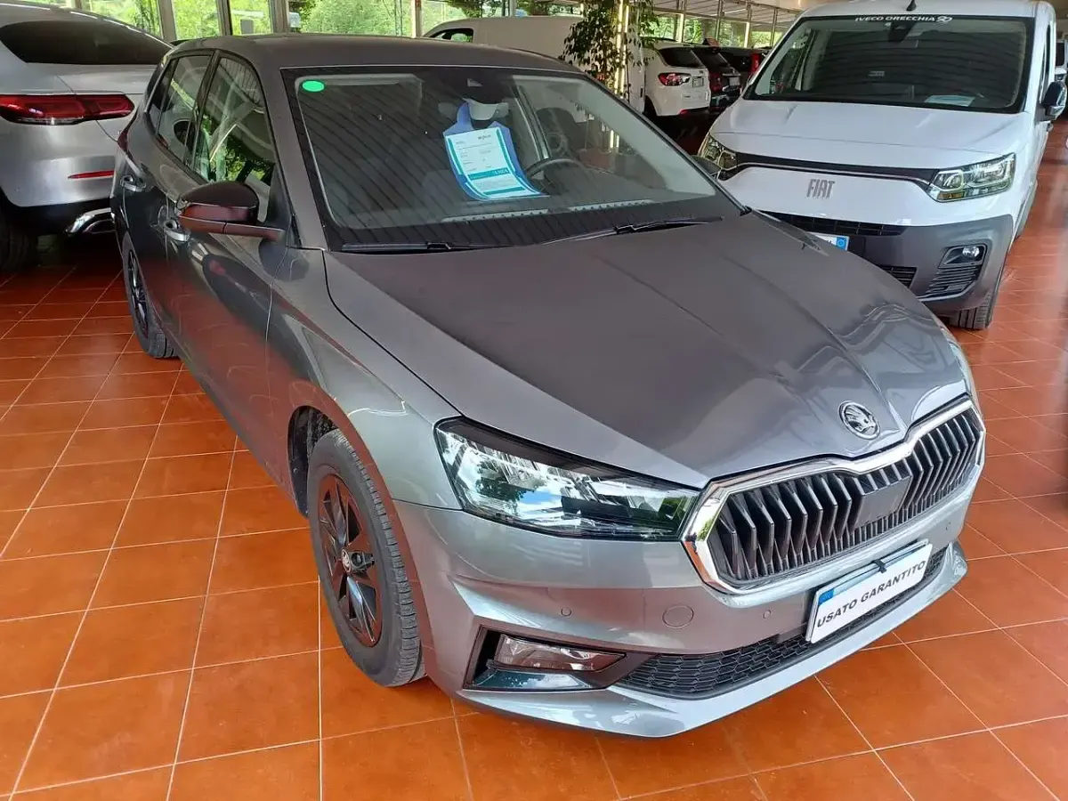 Usata Skoda Fabia 80 CV (58 kW) 2025 Grigio Utilitaria