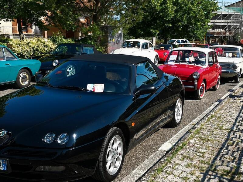 Usato 2000 Alfa Romeo Spider 1.8 Benzin (13.900 €)