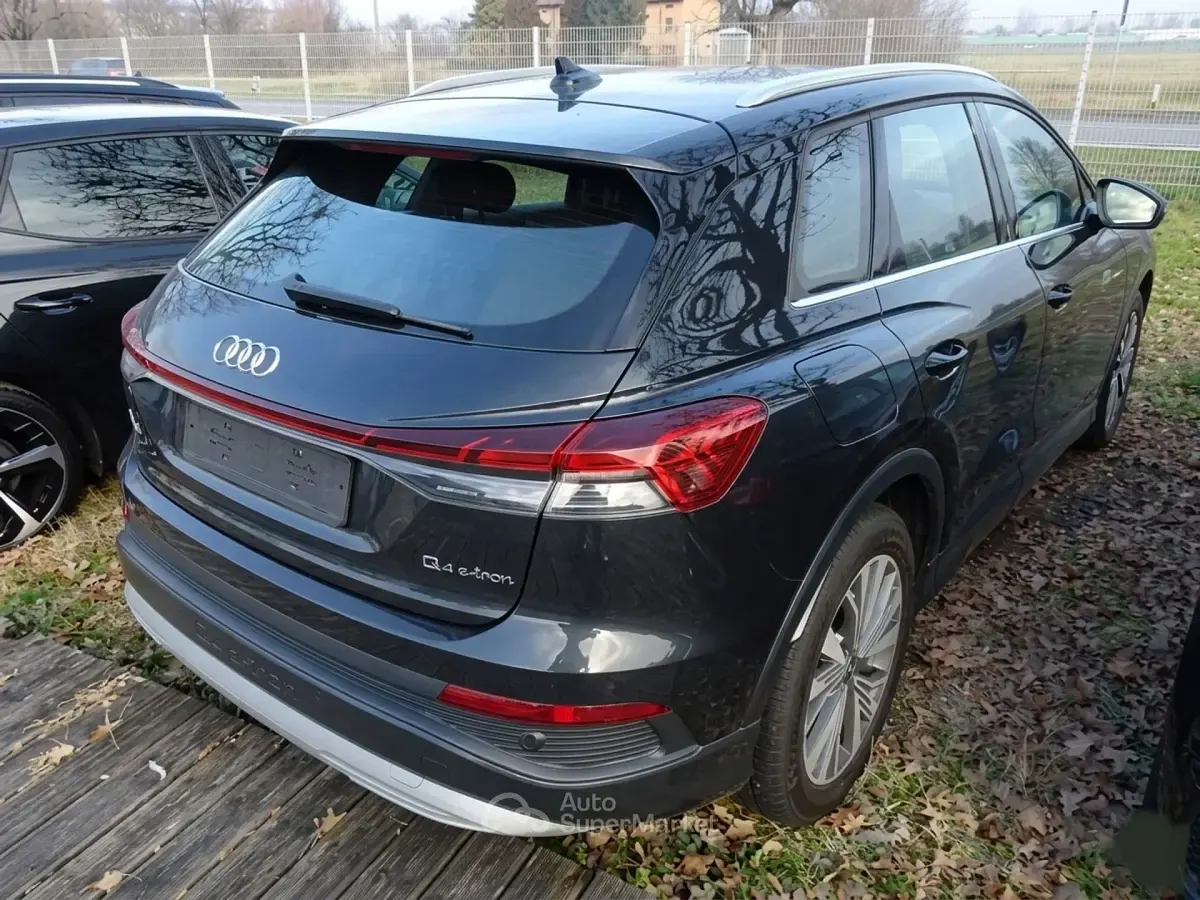Occasion Audi Q4 e-tron Ambiente 210 kW (286 PK) 2024 Zwart SUV