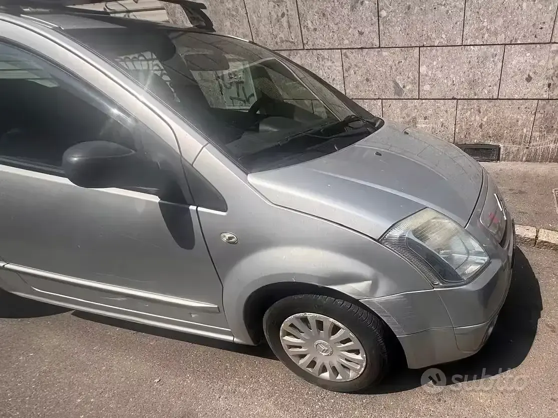 Usata Citroën C2 Elegance 60 CV (44 kW) 2005 Grigio Utilitaria