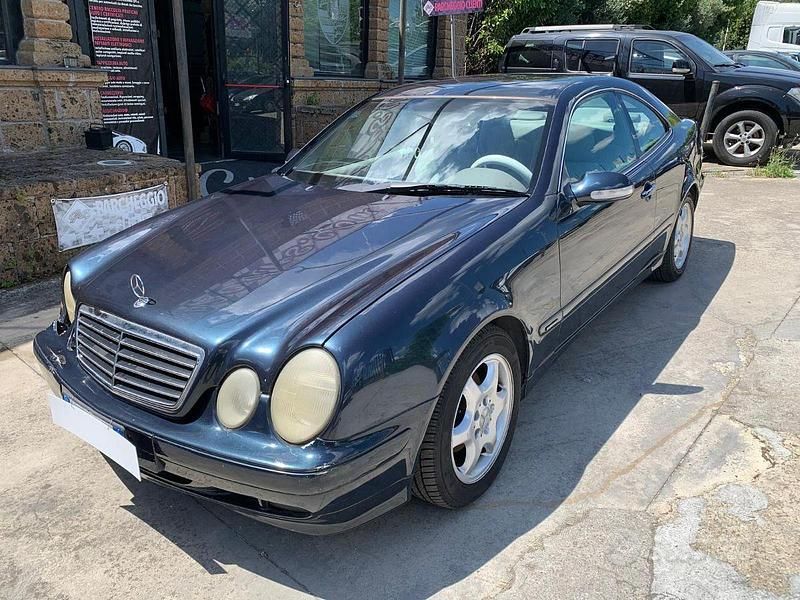 Usata 2001 Mercedes CLK230 Coupé | 2500 € - Immagine 1/4