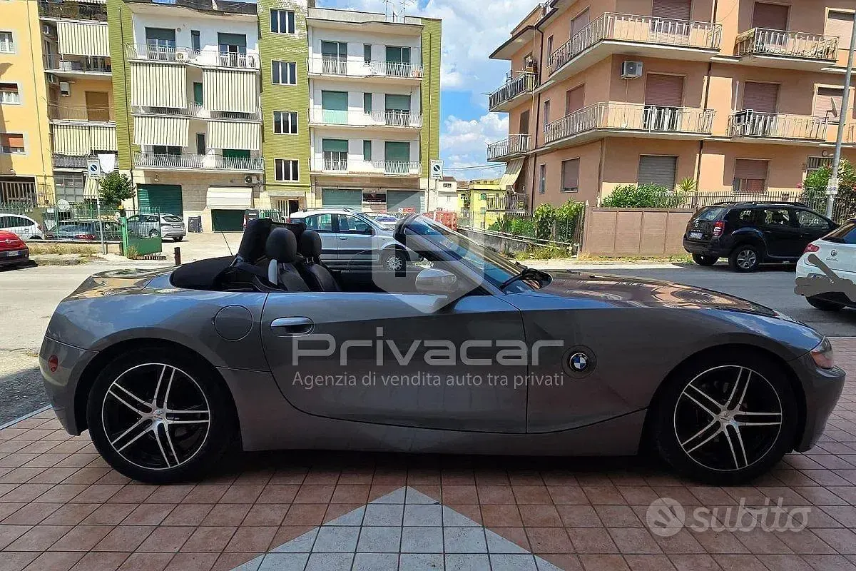 Usata BMW Z4 192 CV (141 kW) 2004 Grigio Cabrio