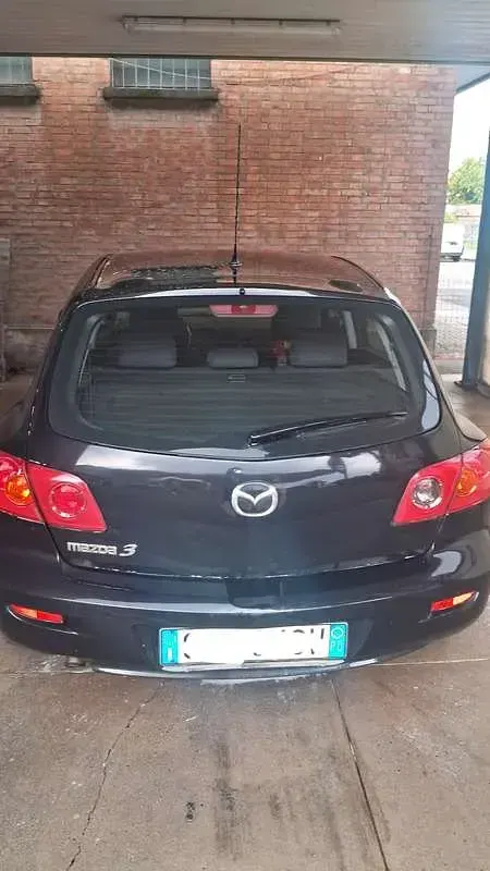 Usata Mazda 3 109 CV (80 kW) 2005 Berlina