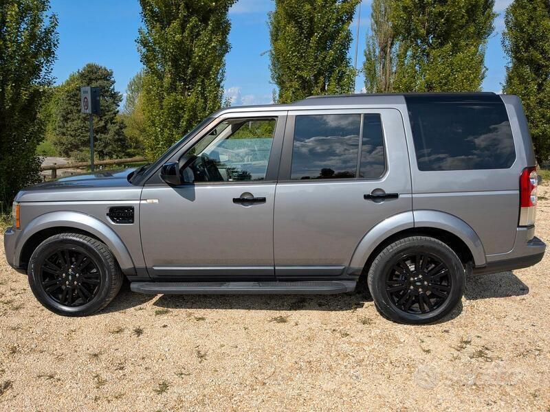 Grigio Usata 2012 Land Rover Discovery 4 HSE SUV | 20.000 € (Molto cara) - Immagine 1/4