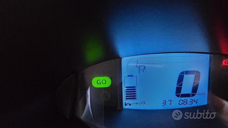 Usata Renault Twizy 12 kW (17 CV) 2014 Nero Utilitaria