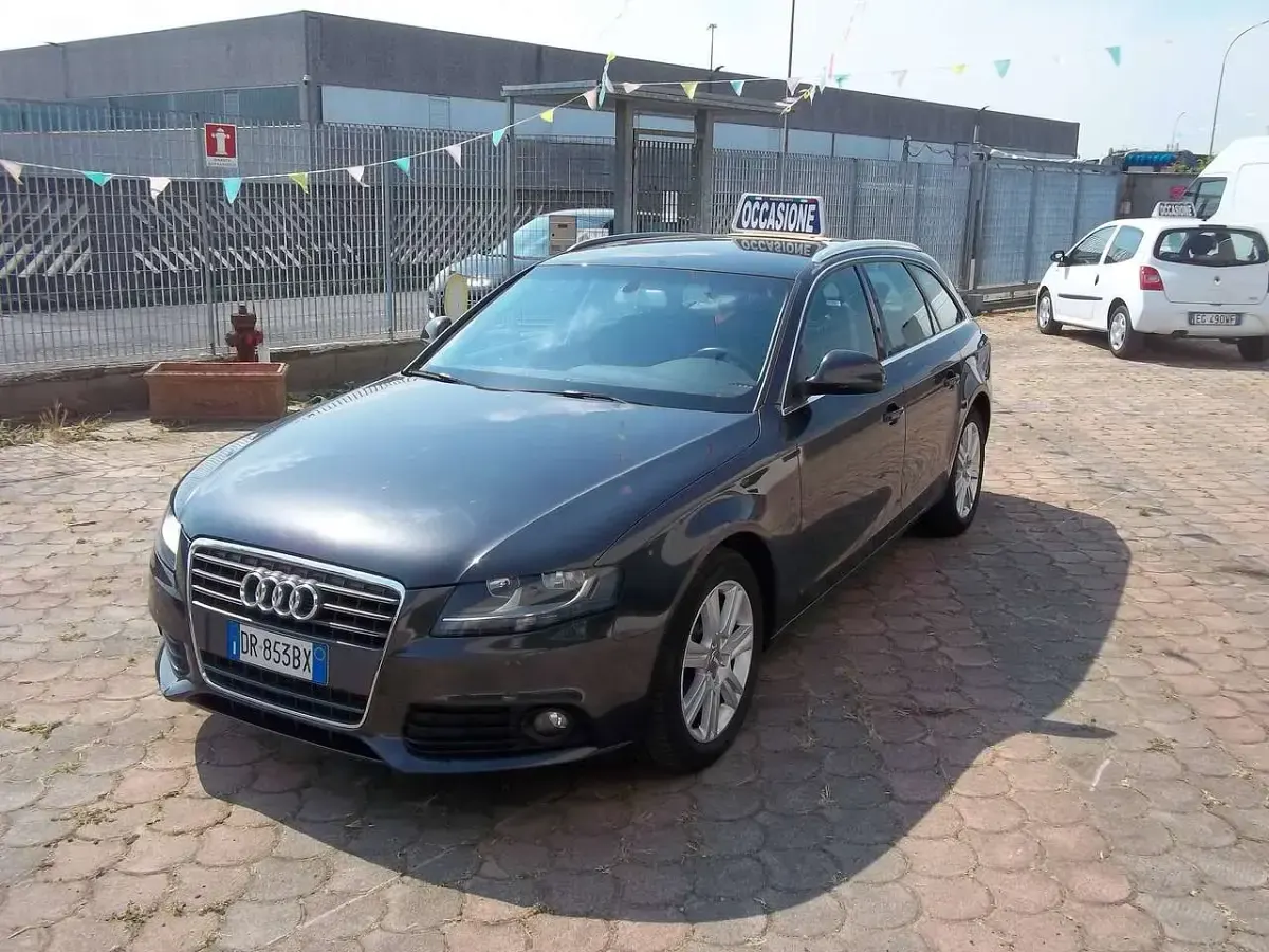 Usata Audi A4 Ambiente 160 CV (117 kW) 2008 Nero perlato metallizzato Station wagon