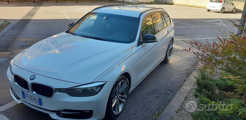 Usata BMW 318 Sport Line 143 CV (105 kW) 2014 Berlina