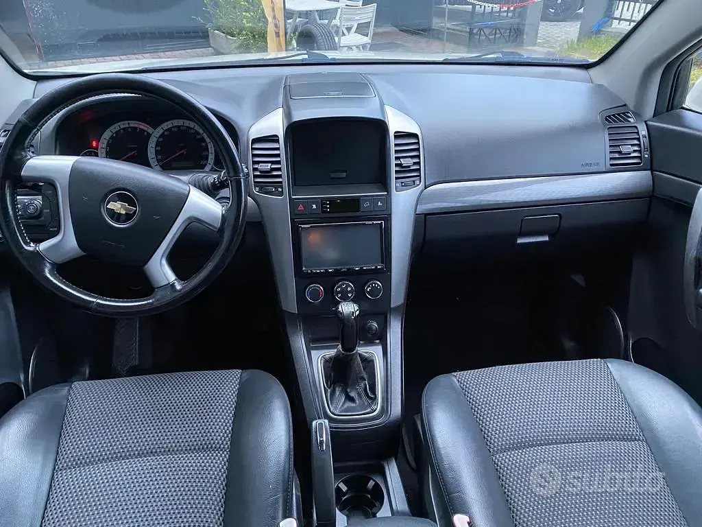 Usata Chevrolet Captiva 136 CV (100 kW) 2009 Bianco SUV