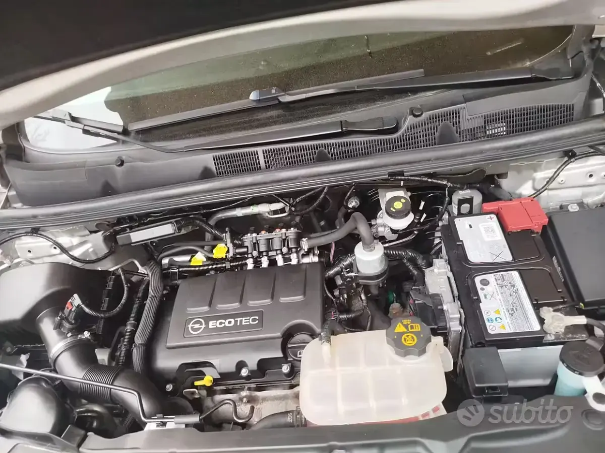 Usata Opel Mokka 140 CV (102 kW) 2017 SUV
