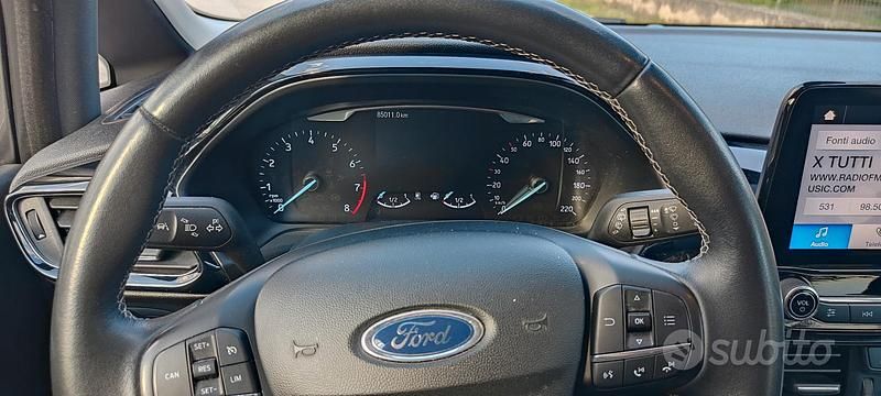 Usata Ford Fiesta Titanium 85 CV (62 kW) 2020 Grigio Utilitaria