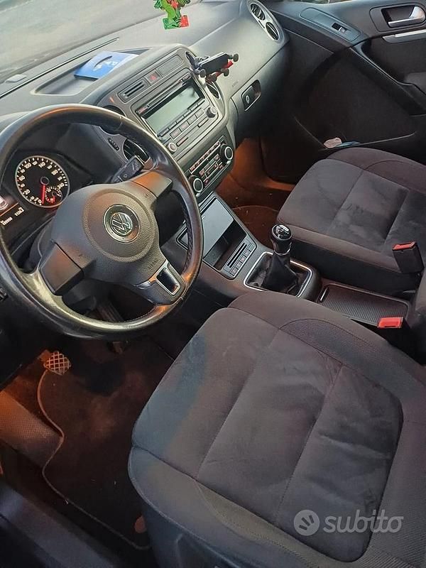 Usata VW Tiguan 150 CV (110 kW) 2015 Nero SUV