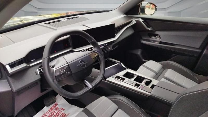 Usata Opel Grandland X 185 CV (136 kW) 2025 Nero SUV