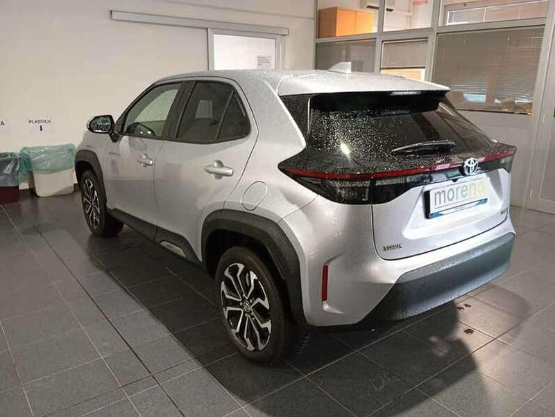 Usata Toyota Yaris Cross Trend 116 CV (85 kW) 2022 Argento SUV