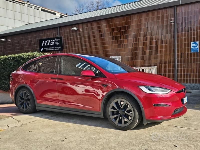 Usata Tesla Model X Plaid 759 kW (1033 CV) 2022 Rosso SUV