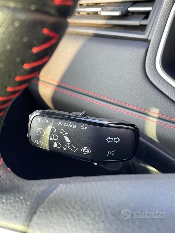 Usata Seat Arona 90 CV (66 kW) 2019 Grigio SUV