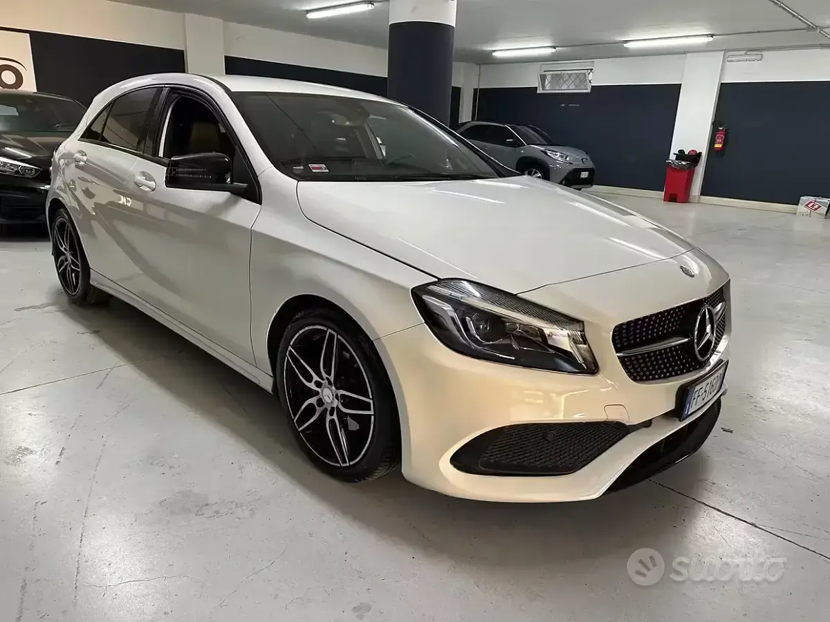 Usata Mercedes A180 AMG 109 CV (80 kW) 2016 Bianco Utilitaria
