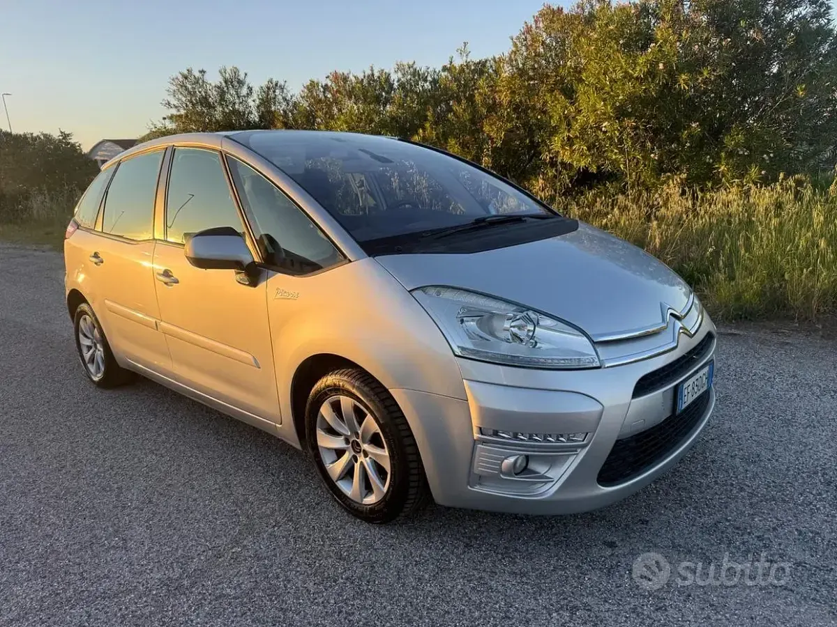 Occasion Citroën C4 Picasso Business Class 112 ch (82 kW) 2011 Gris Monospace