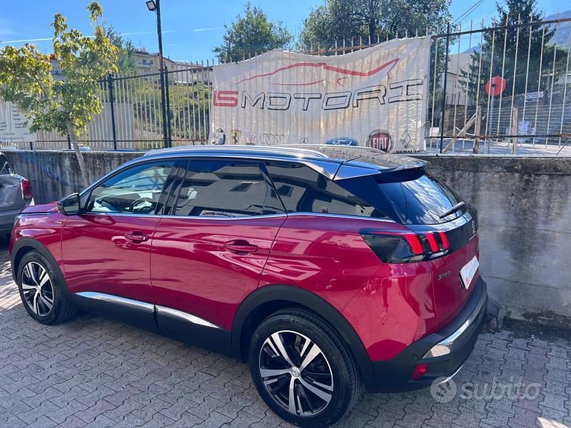 Usata Peugeot 3008 GT-line 131 CV (96 kW) 2019 Rosso SUV