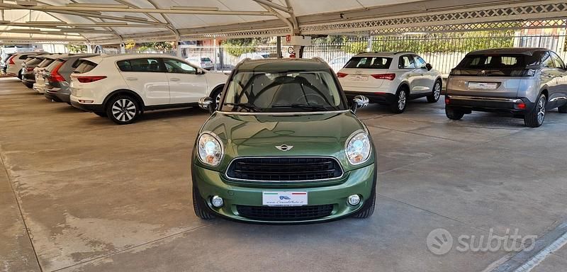 Usata Mini Cooper D Countryman Business 90 CV (66 kW) 2015 Verde SUV