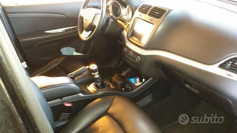 Usata Fiat Freemont 140 CV (102 kW) 2014 Nero SUV