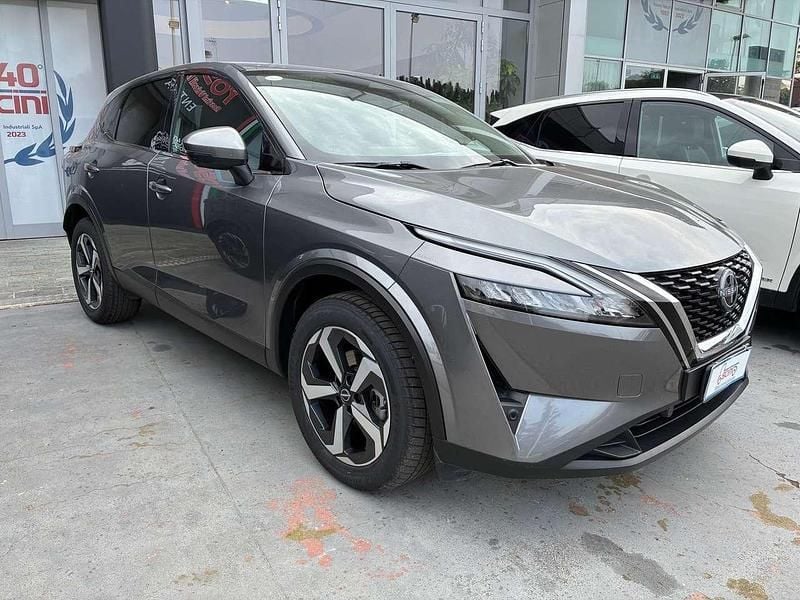 Usata Nissan Qashqai N-Connecta 140 CV (102 kW) 2023 Grigio SUV