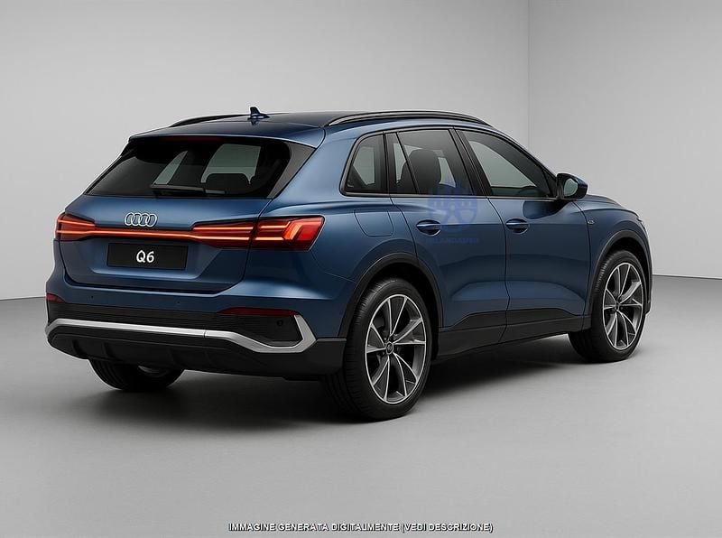 Usata Audi Q6 e-tron S-Line 185 kW (252 CV) 2025 Blu SUV