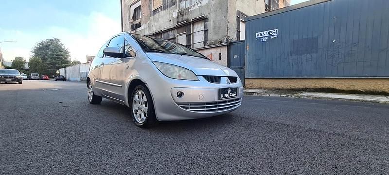 Usata Mitsubishi Colt Instyle 109 CV (80 kW) 2005 Grigio Berlina