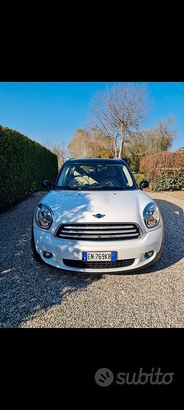 Usata Mini Cooper D Countryman 111 CV (81 kW) 2012 Bianco SUV
