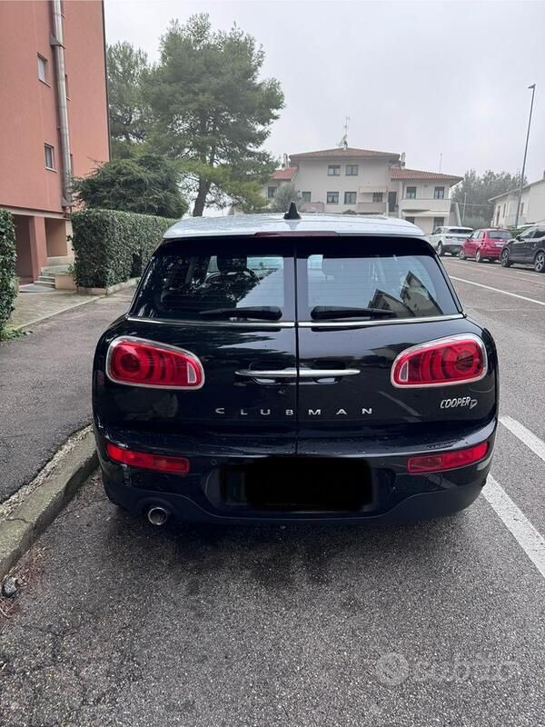 Usata Mini Clubman 150 CV (110 kW) 2017 Nero Station wagon