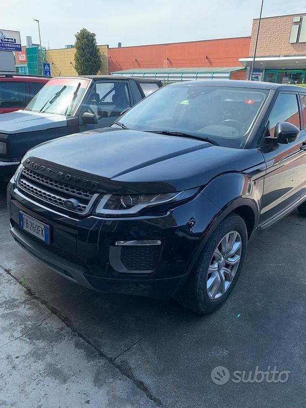 Usata Land Rover Range Rover evoque 150 CV (110 kW) 2015 Nero Station wagon