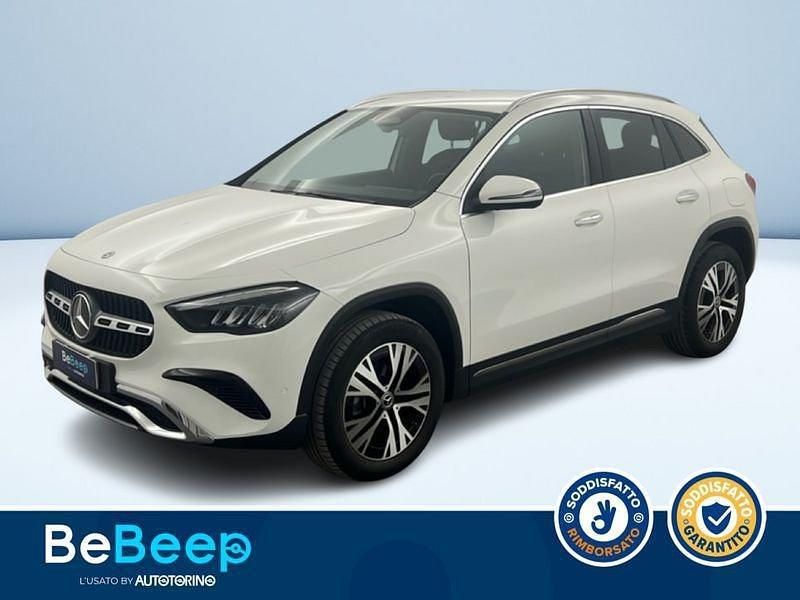 Usata Mercedes GLA200 Advanced Plus 150 CV (110 kW) 2023 Bianco pastello SUV