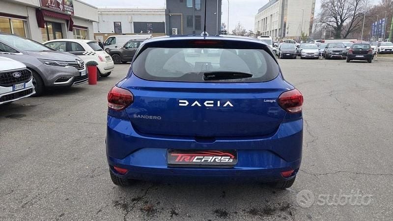 Usata Dacia Sandero Expression 100 CV (73 kW) 2023 Blu Berlina